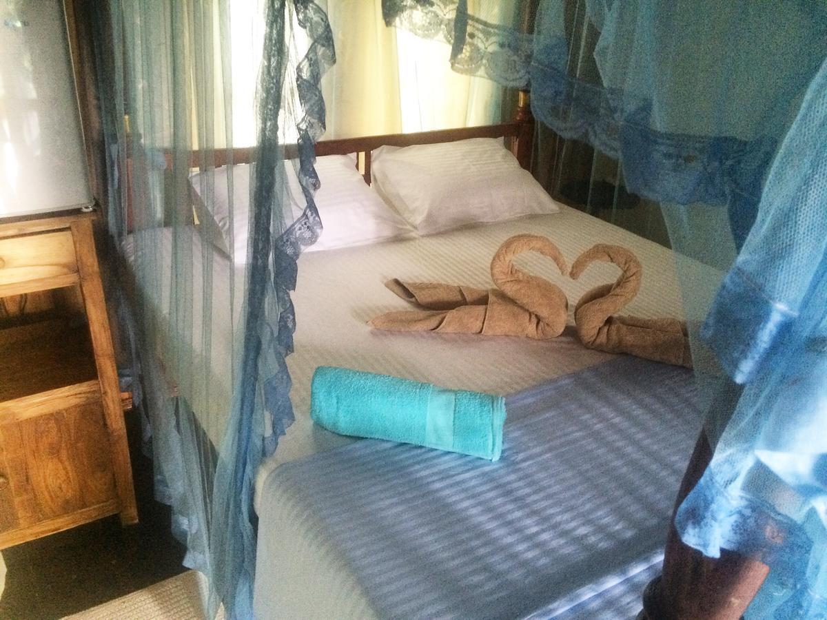 Sunny Family Hotel Unawatuna Quarto foto