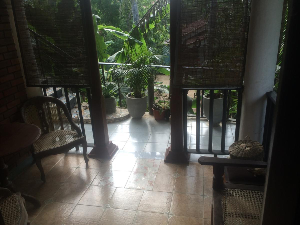Sunny Family Hotel Unawatuna Quarto foto